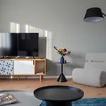 Central Apartment Parking Two Bedrooms Sky Terrace